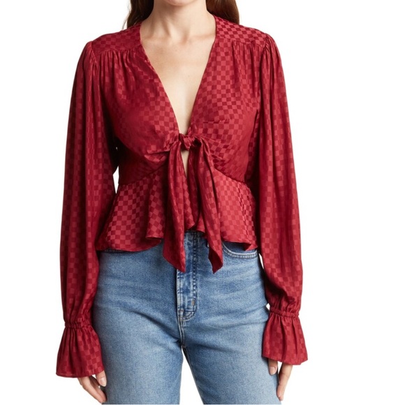 Wayf Tops - 48• WAYF Long Sleeve Peplum Tie Front Blouse XS